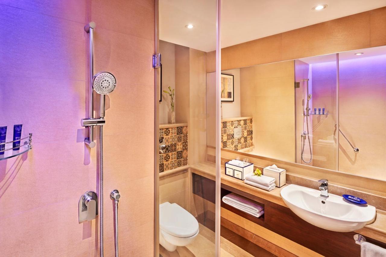 รามาดา บาย วินด์แฮม ชัมมู ซิตี้เซ็นเตอร์ Hotel จามมู ภายนอก รูปภาพ