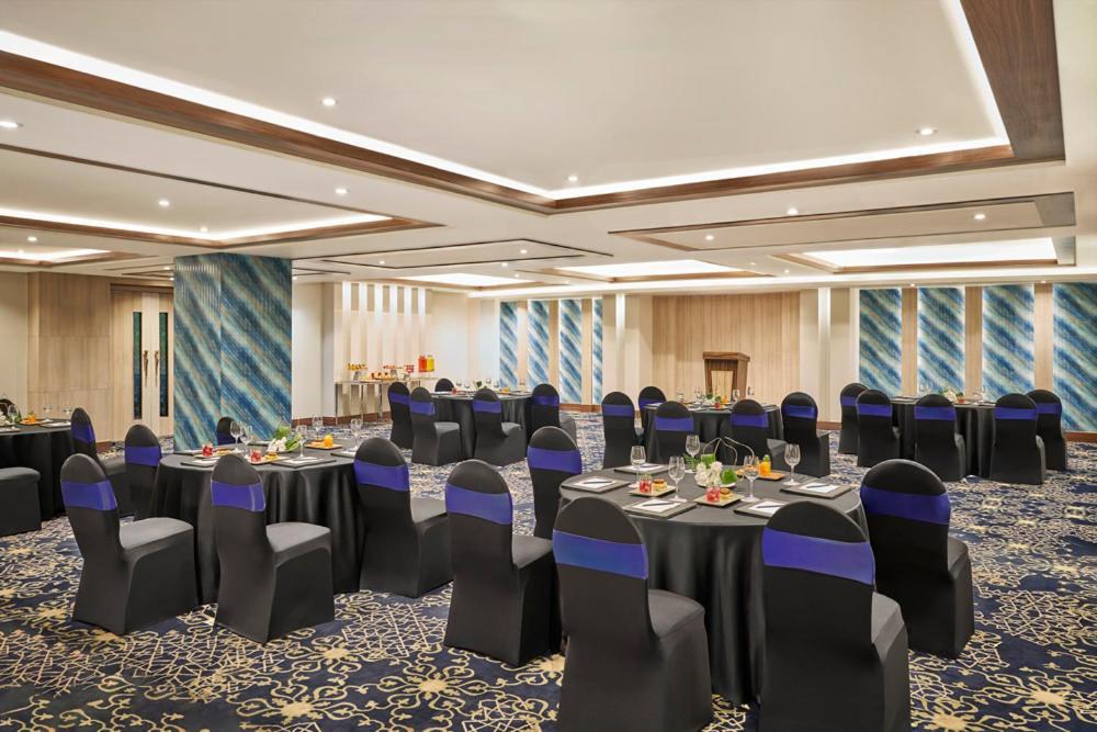 รามาดา บาย วินด์แฮม ชัมมู ซิตี้เซ็นเตอร์ Hotel จามมู ภายนอก รูปภาพ